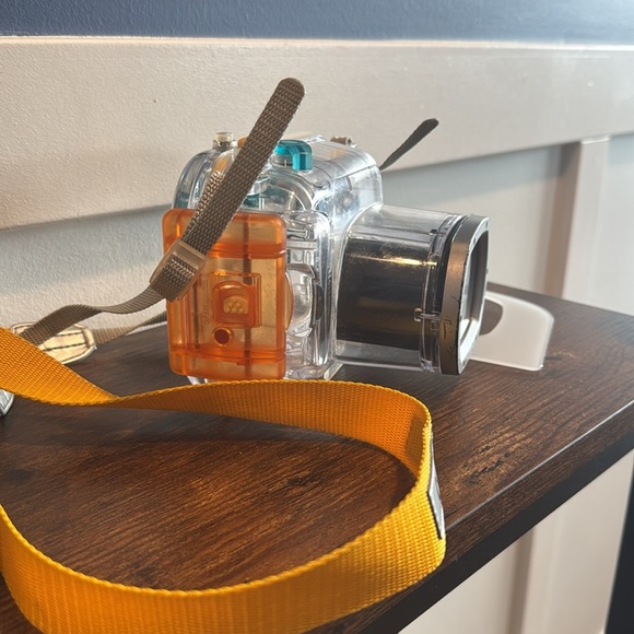 Canon Under Water Waterproof Case Canon WP-DC800 - Picture 2 of 7